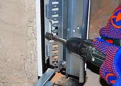 United Garage Doors Salem, MA 978-216-0296 - installation-side